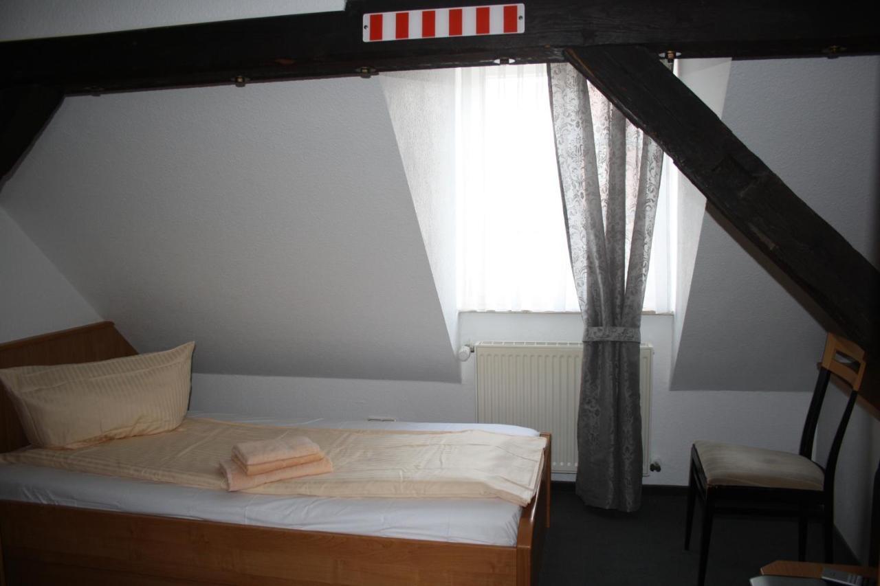 Hotel & Restaurant Aragwi Salzwedel Bagian luar foto